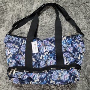 Lesportsac Dakota Medium Deluxe Duffle 